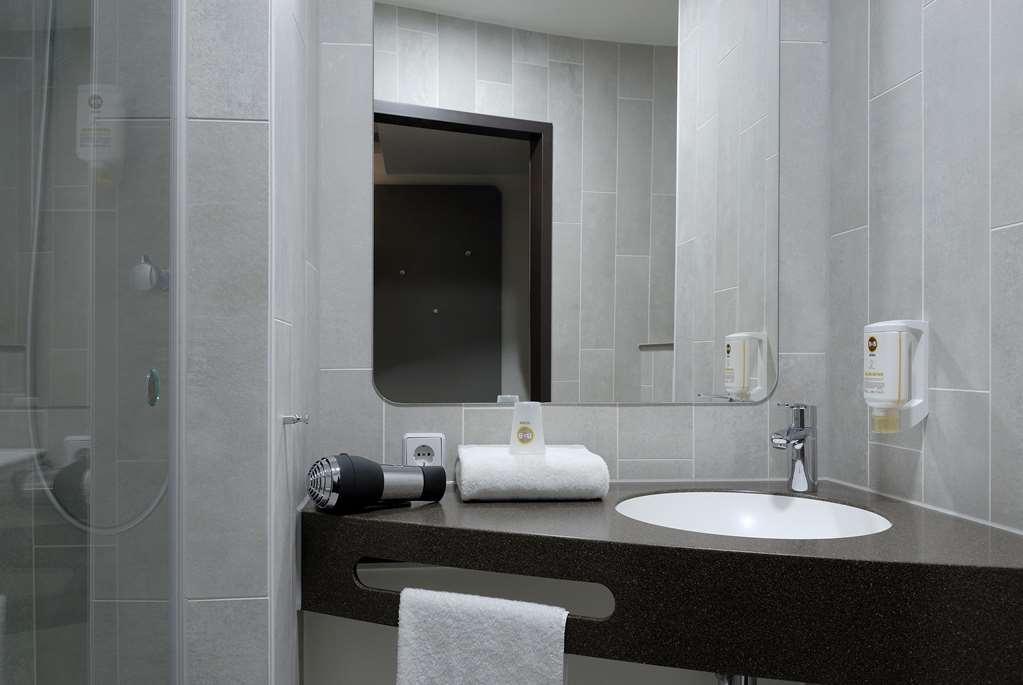 B&B Hotel Offenbach-Sd Exteriör bild